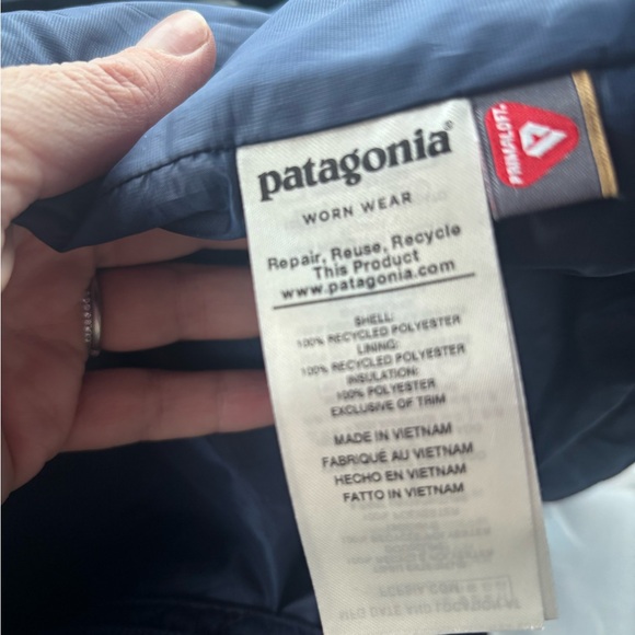 Patagonia Men's Dark Blue Puffer Jacket - Picture 8 of 8